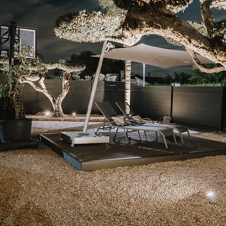 Ferienhaus Oliveres3 *