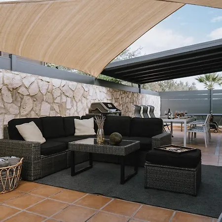 Oliveres3 Ferienhaus