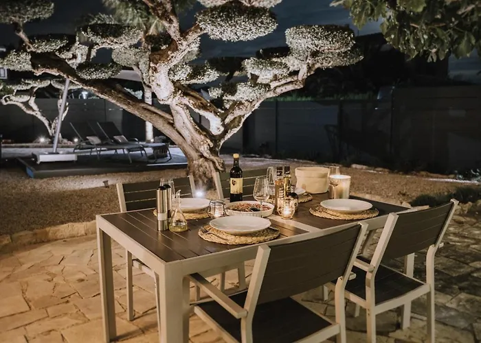 Oliveres3 Feriehus